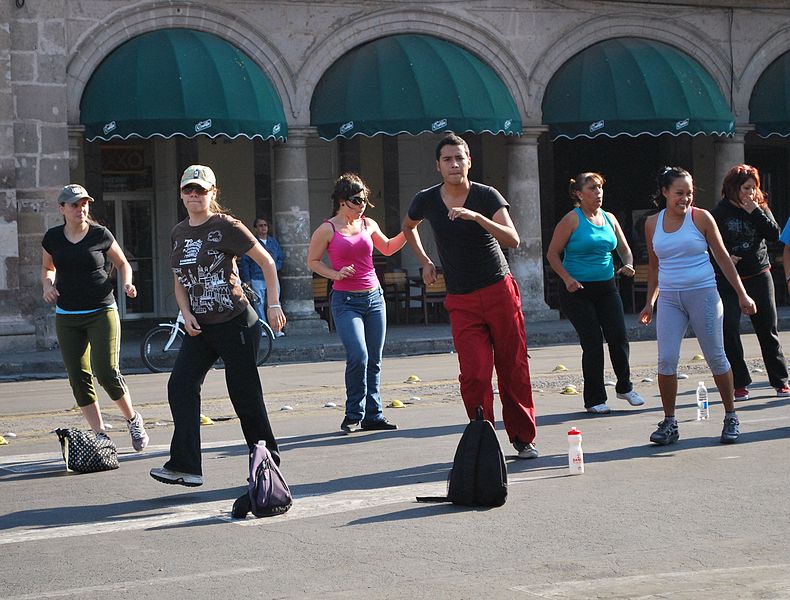 Aerobics in the street - exercise that I can live with