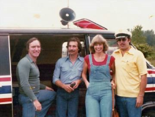 WOLF - Charlie Brown, A & M rep Mike Van Orsdale, Captain & Tennille