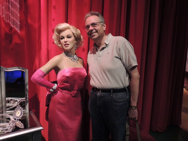 Vegas - Madame  Tussauds - June 2014  (15) - Marilyn Monroe and Dave Berman