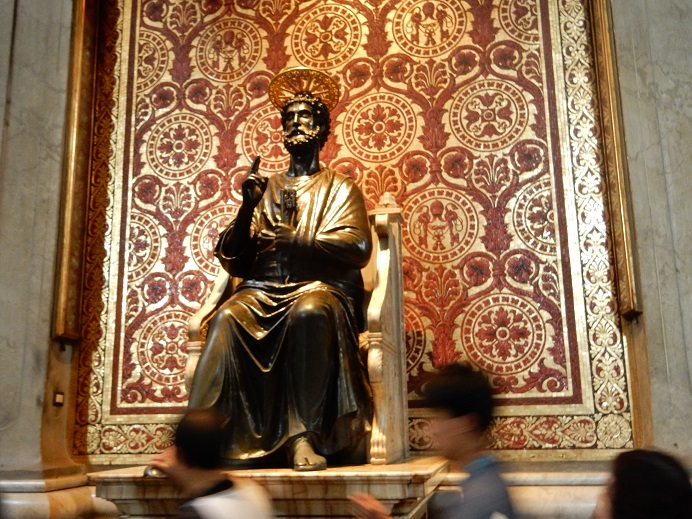 Rome - family vacation - Vatican - June 2015 (66) - St. Peter - visitors rub his foot
